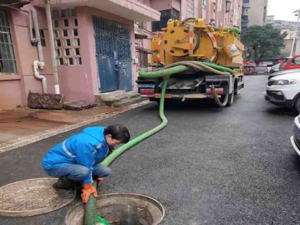 浴室地漏哪种疏通剂（浴室地漏堵了可以用疏通剂吗）